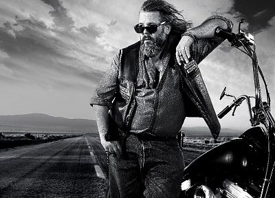 Sons Of Anarchy, bobby, monochrome, TV series - related desktop wallpaper