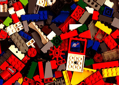 Legos - desktop wallpaper