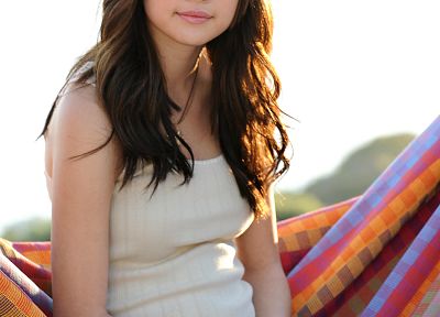 Selena Gomez, celebrity, singers - duplicate desktop wallpaper