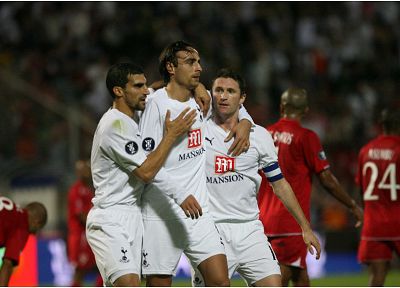 soccer, Berbatov, Robbie Keane, Tottenham Hotspur, football player - random desktop wallpaper